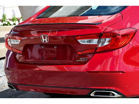 Used 2021 Honda Accord Sport image 27