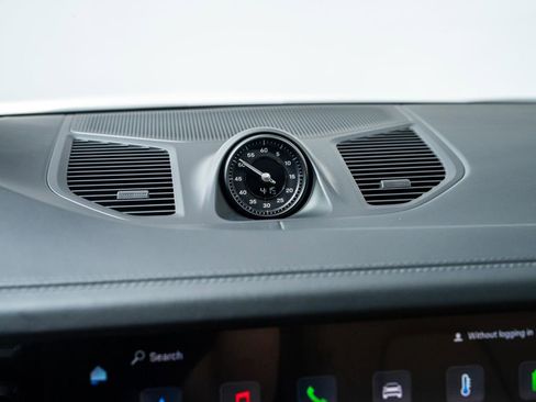 New 2026 Porsche Cayenne E-Hybrid AWD/4WD image 18