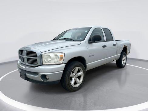 Used 2008 Dodge Ram 1500 Truck SLT image 1