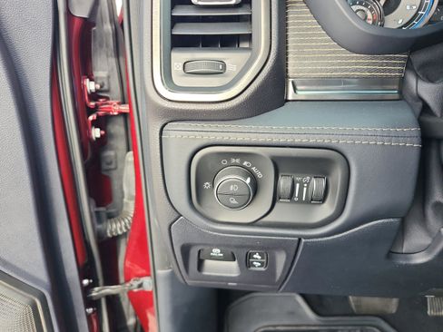 Used 2021 RAM 1500 Limited image 14