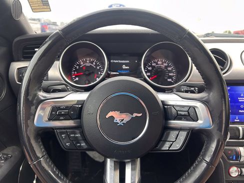 Used 2020 Ford Mustang GT Premium w/ Black Accent Package RWD image 22