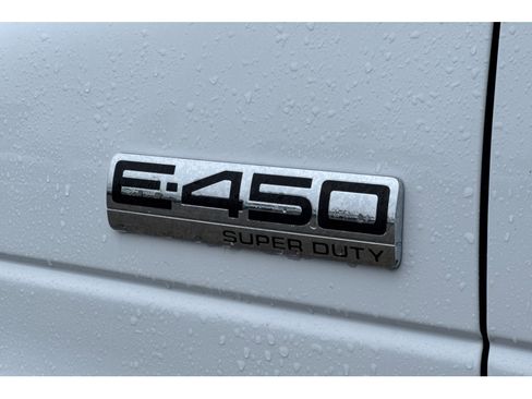 New 2024 Ford E-450 and Econoline 450 Super Duty w/ Power Windows & Locks Group image 19