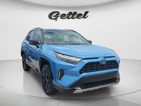 Certified 2023 Toyota RAV4 XSE AWD/4WD image 3