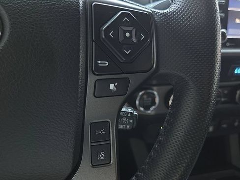 Used 2023 Toyota Tacoma TRD Off-Road w/ Technology Package AWD/4WD image 23