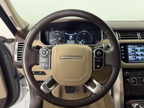 Used 2014 Land Rover Range Rover HSE AWD/4WD image 17