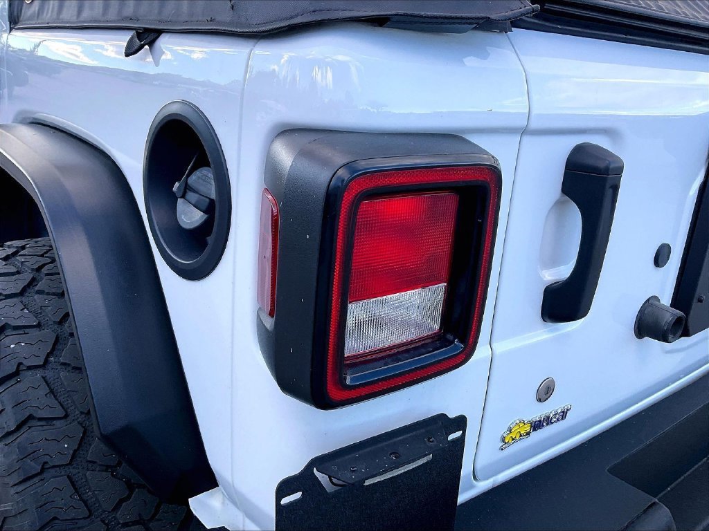 Used 2021 Jeep Wrangler Unlimited Sport AWD/4WD image 29