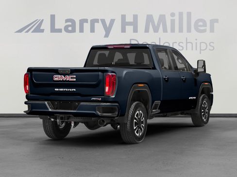 Used 2022 GMC Sierra 2500 AT4 w/ AT4 Premium Plus Package AWD/4WD image 2