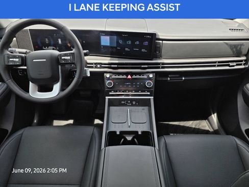 Used 2026 Hyundai Santa Fe SEL FWD image 11