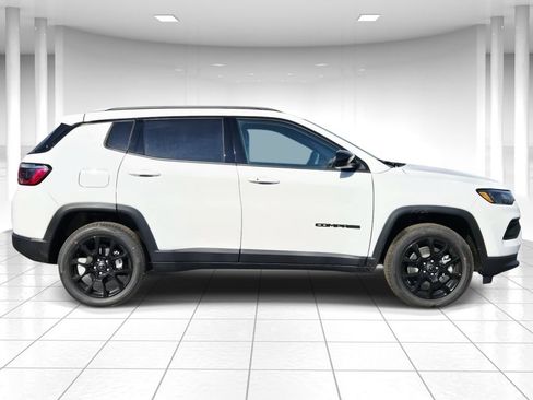 New 2026 Jeep Compass Latitude AWD/4WD image 2