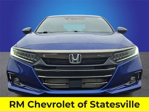 Used 2021 Honda Accord Sport image 2