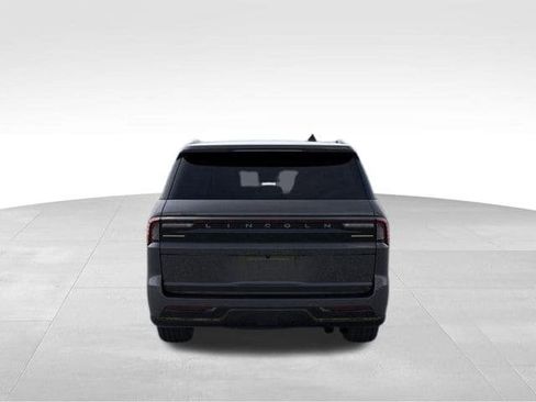 New 2025 Lincoln Navigator L Reserve w/ Jet Appearance Package image 27