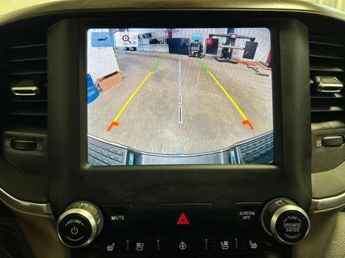 Used 2022 RAM 2500 Laramie AWD/4WD image 30