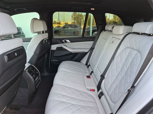 Used 2024 BMW X5 M60i w/ Climate Comfort Package AWD/4WD image 20