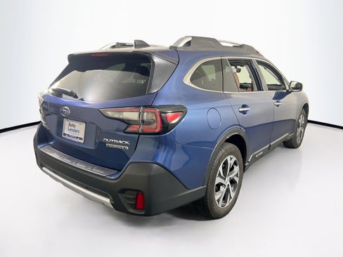 Used 2022 Subaru Outback Touring XT AWD/4WD image 5