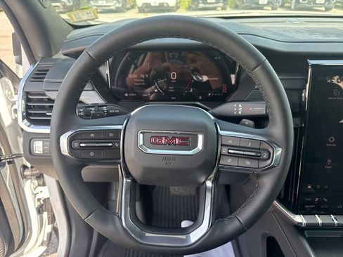 New 2026 GMC Acadia Elevation w/ LPO, Floor Liner Package image 12