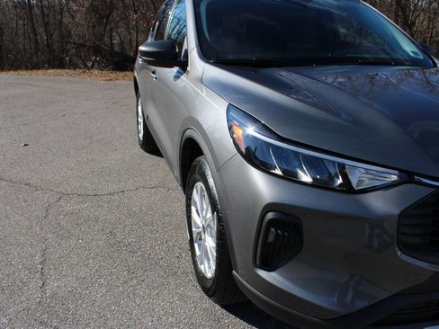 Used 2024 Ford Escape Active image 42