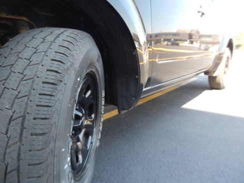 Used 2013 Nissan Frontier S RWD image 16