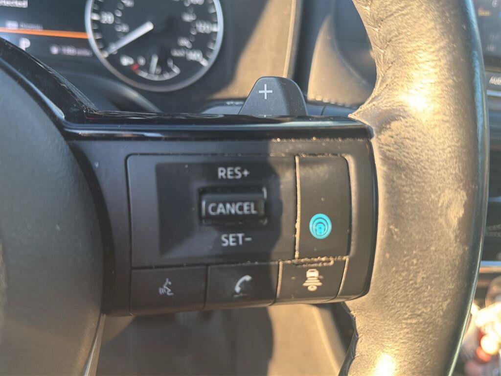 Used 2021 Nissan Rogue SV w/ Premium Package AWD/4WD image 15