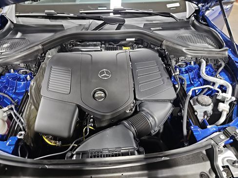 New 2026 Mercedes-Benz GLC 300 image 32