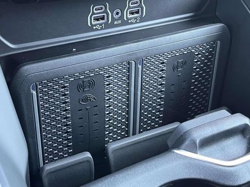 New 2027 RAM 1500 Laramie w/ Night Edition AWD/4WD image 27
