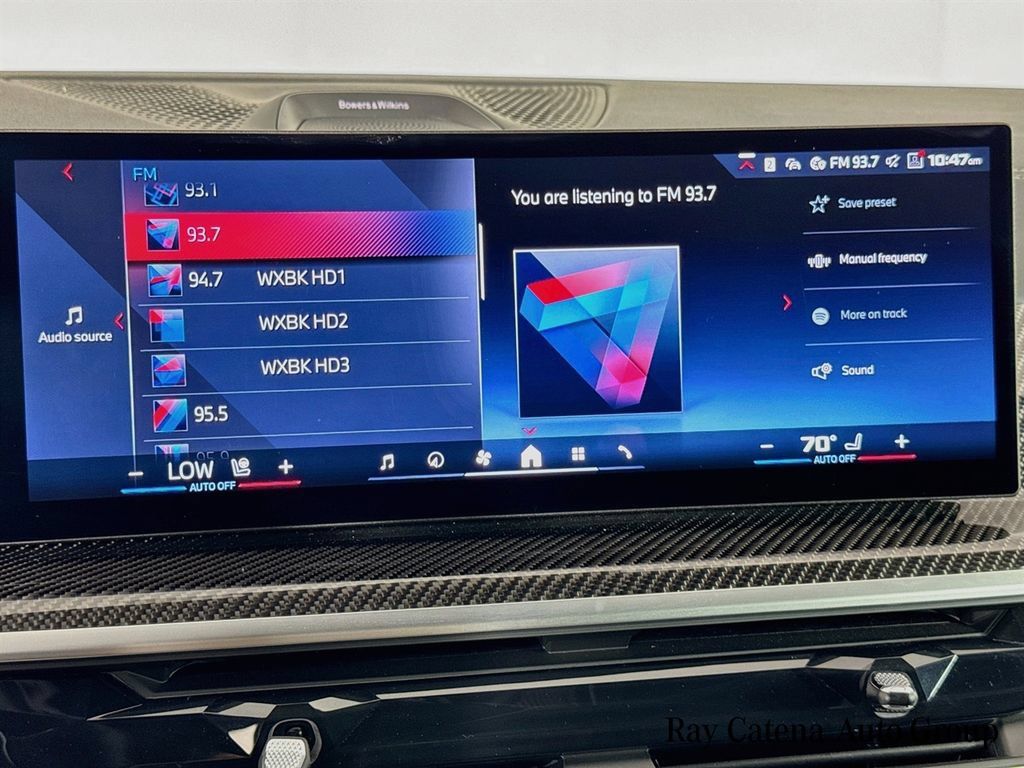 Used 2025 BMW X6 M60i AWD/4WD image 15