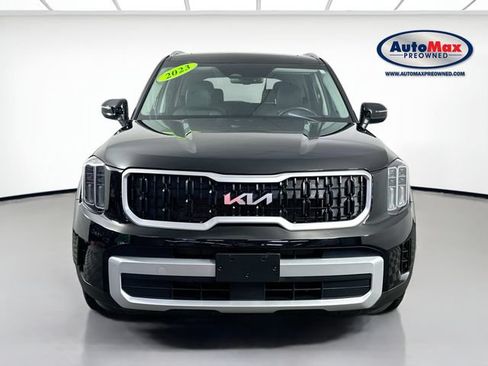 Used 2023 Kia Telluride EX w/ EX Captain's Chair Package AWD/4WD image 7