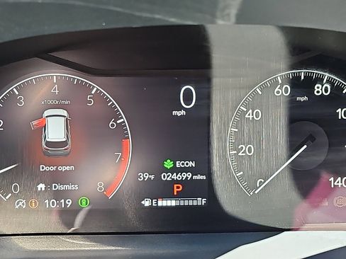 Used 2023 Honda Pilot Touring image 24