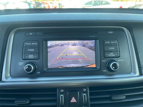 Used 2016 Kia Optima LX w/ LX Convenience Package image 21