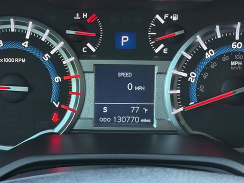 Used 2016 Toyota 4Runner SR5 Premium AWD/4WD image 26