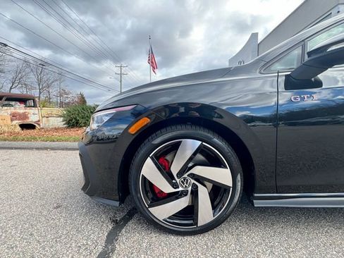 New 2026 Volkswagen GTI S image 10