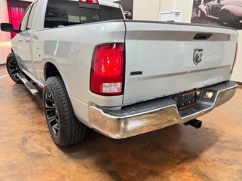 Used 2017 RAM 1500 Classic SLT image 37