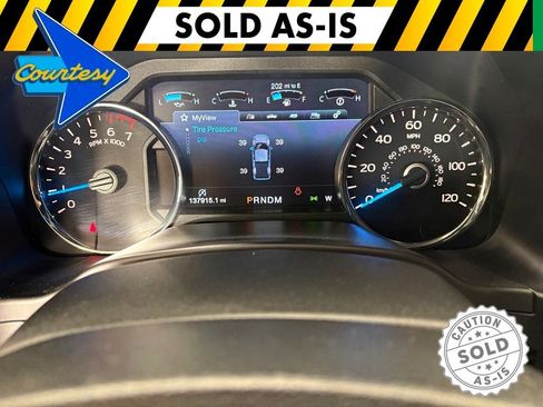 Used 2017 Ford F150 Platinum w/ Equipment Group 701A Luxury RWD image 26