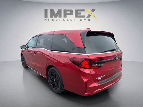 Used 2025 Honda Odyssey Sport-L image 3