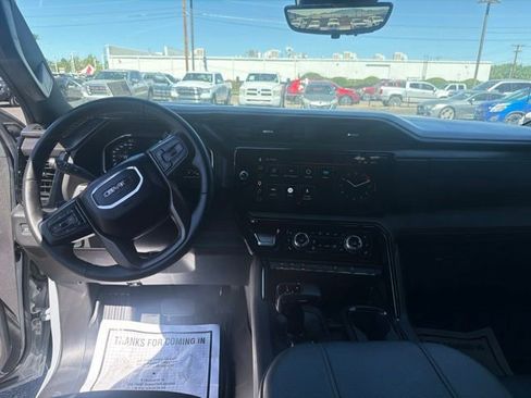 Used 2025 GMC Sierra 1500 AT4 w/ AT4 Premium Package AWD/4WD image 24