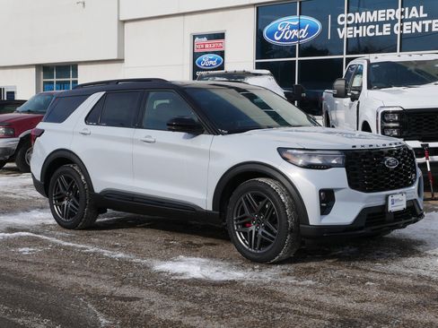 New 2026 Ford Explorer ST w/ Sun And Sound Package image 4