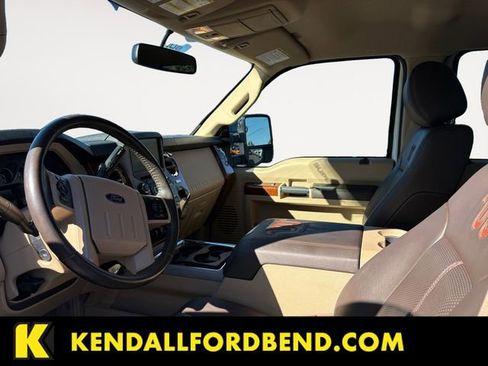 Used 2015 Ford F350 King Ranch w/ King Ranch w/Chrome Package image 9