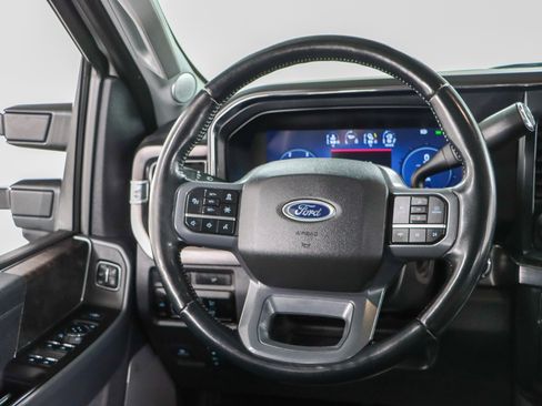 Used 2024 Ford F250 Lariat w/ Lariat Ultimate Package AWD/4WD image 14