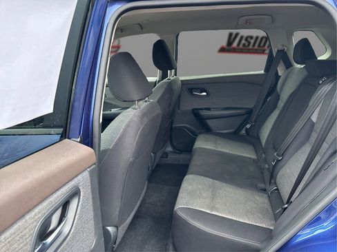Used 2023 Nissan Rogue SV AWD/4WD image 10
