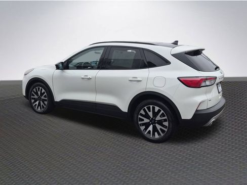 Certified 2020 Ford Escape SE Sport image 5