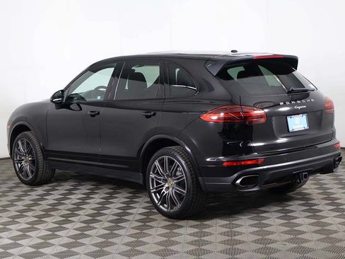 Used 2017 Porsche Cayenne AWD/4WD image 10