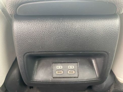 Used 2024 Toyota Corolla LE w/ LE Convenience Package FWD image 24