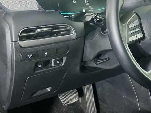 Used 2024 Hyundai Palisade SEL image 17