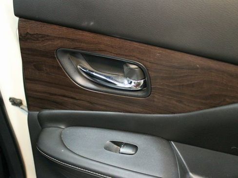 Used 2019 Nissan Murano SL image 13