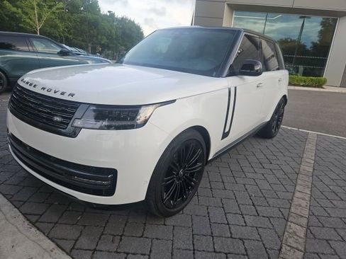 Certified 2025 Land Rover Range Rover SE AWD/4WD image 1