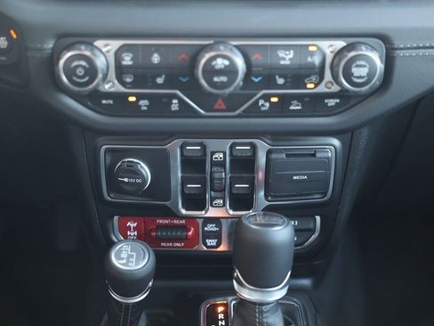 New 2024 Jeep Wrangler Unlimited Rubicon 392 image 34