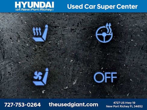 Used 2024 Hyundai Santa Fe Limited image 35