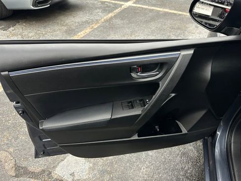 Used 2019 Toyota Corolla SE image 13