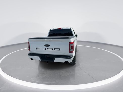 Used 2022 Ford F150 Lariat w/ Equipment Group 502A High AWD/4WD image 17