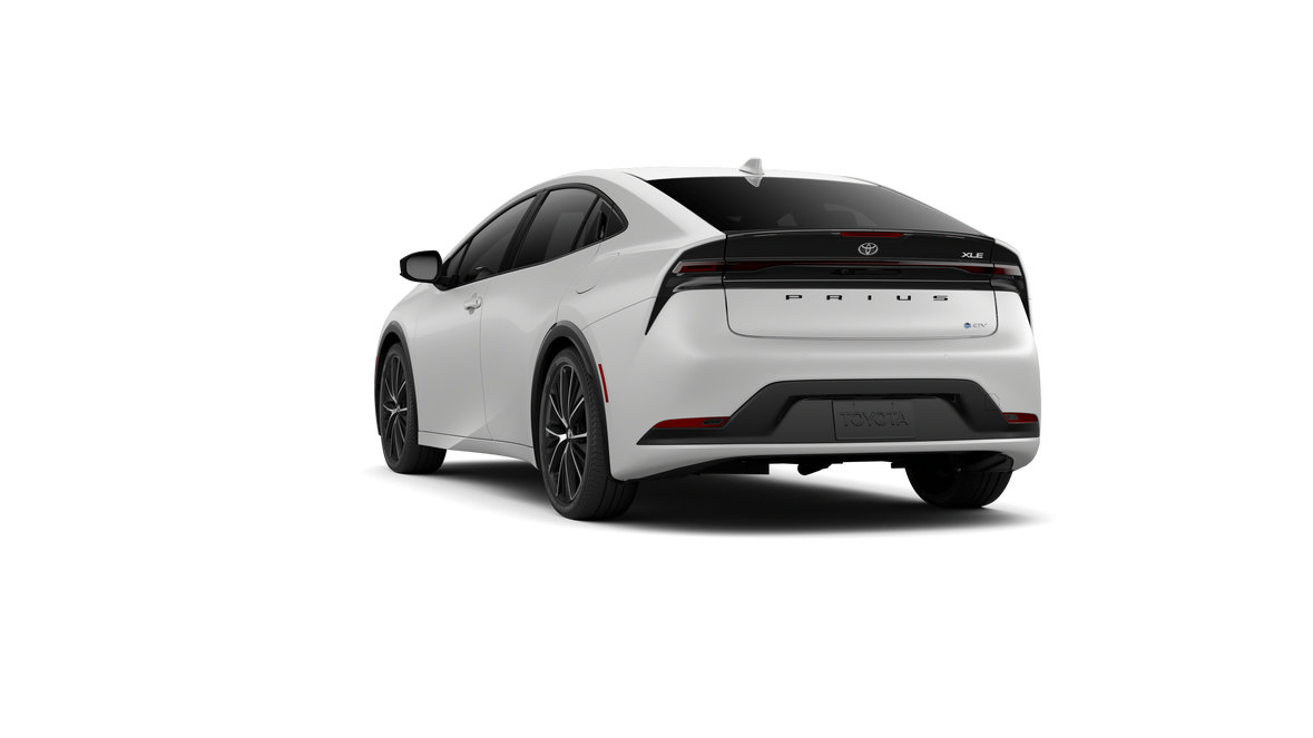 New 2027 Toyota Prius XLE FWD image 4