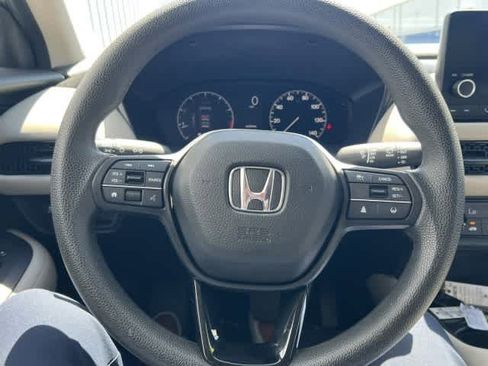 Used 2023 Honda HR-V LX image 23